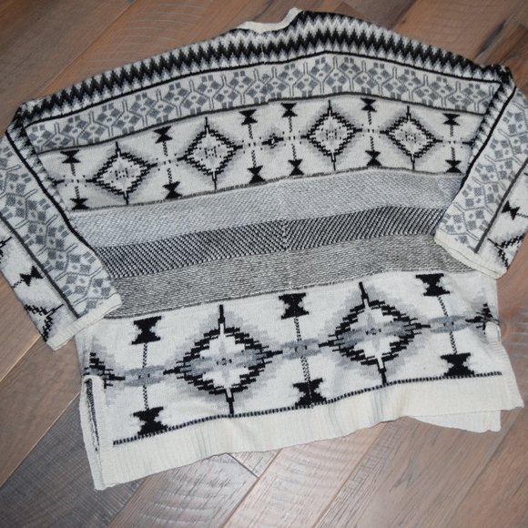Aeropostale Aztec Tribal Open Cardigan Knit Sweater Flyaway Duster Relaxed N27 - Picture 11 of 11